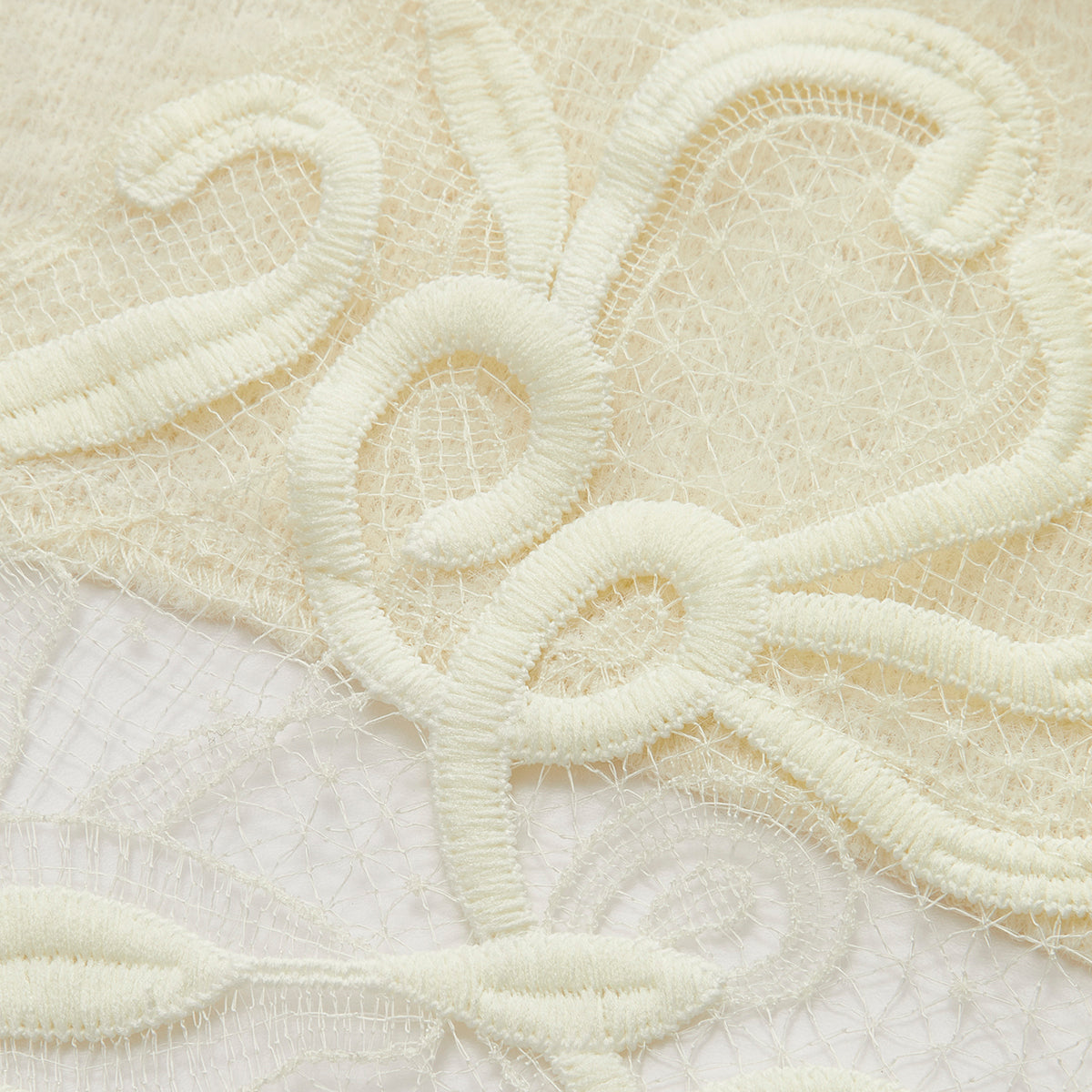 Floral Lace Trim Shawl
